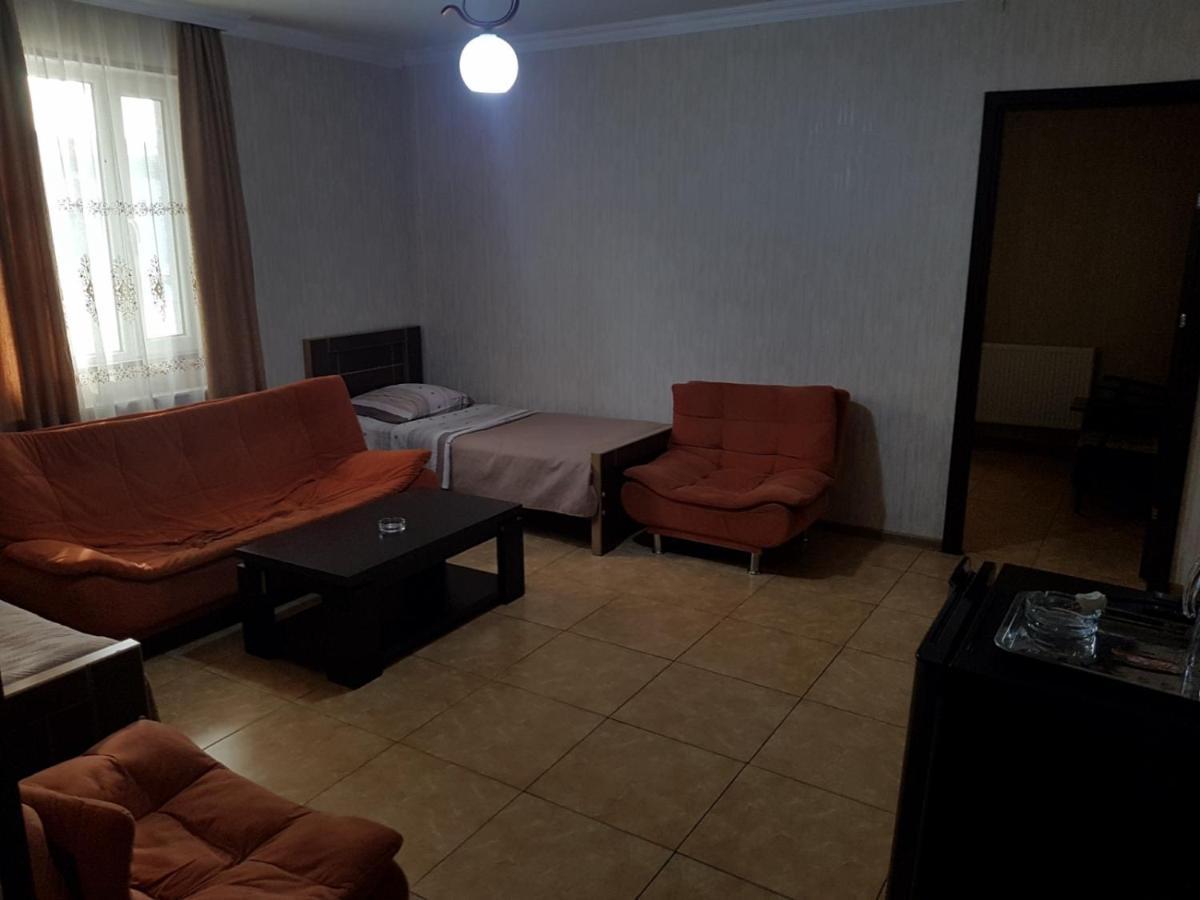 Hotel Selika Rustavi  Exterior photo