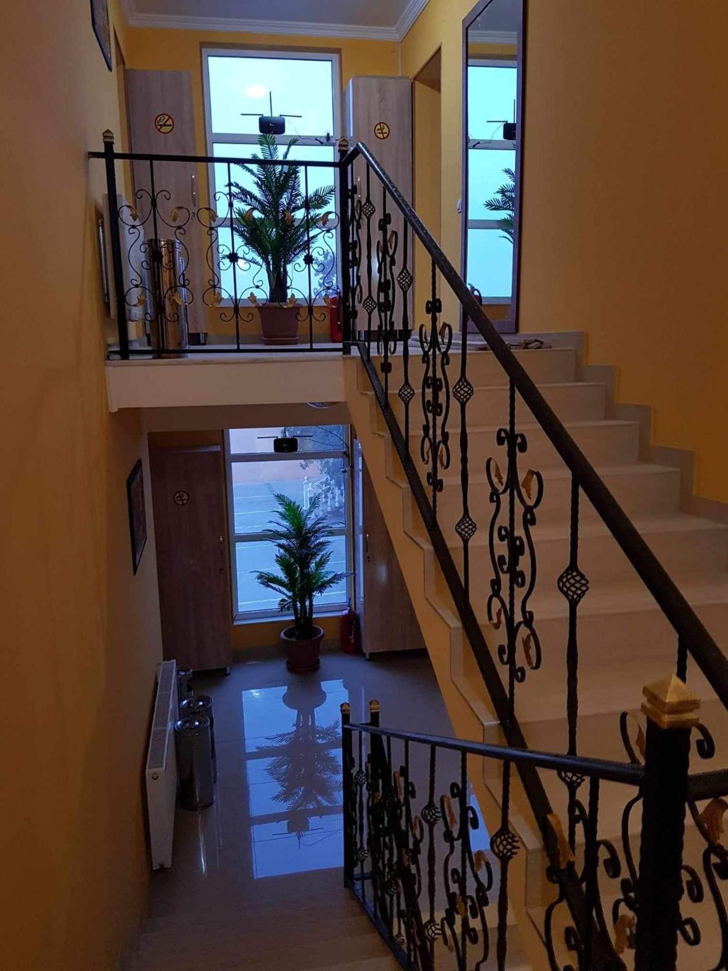 Hotel Selika Rustavi  Exterior photo
